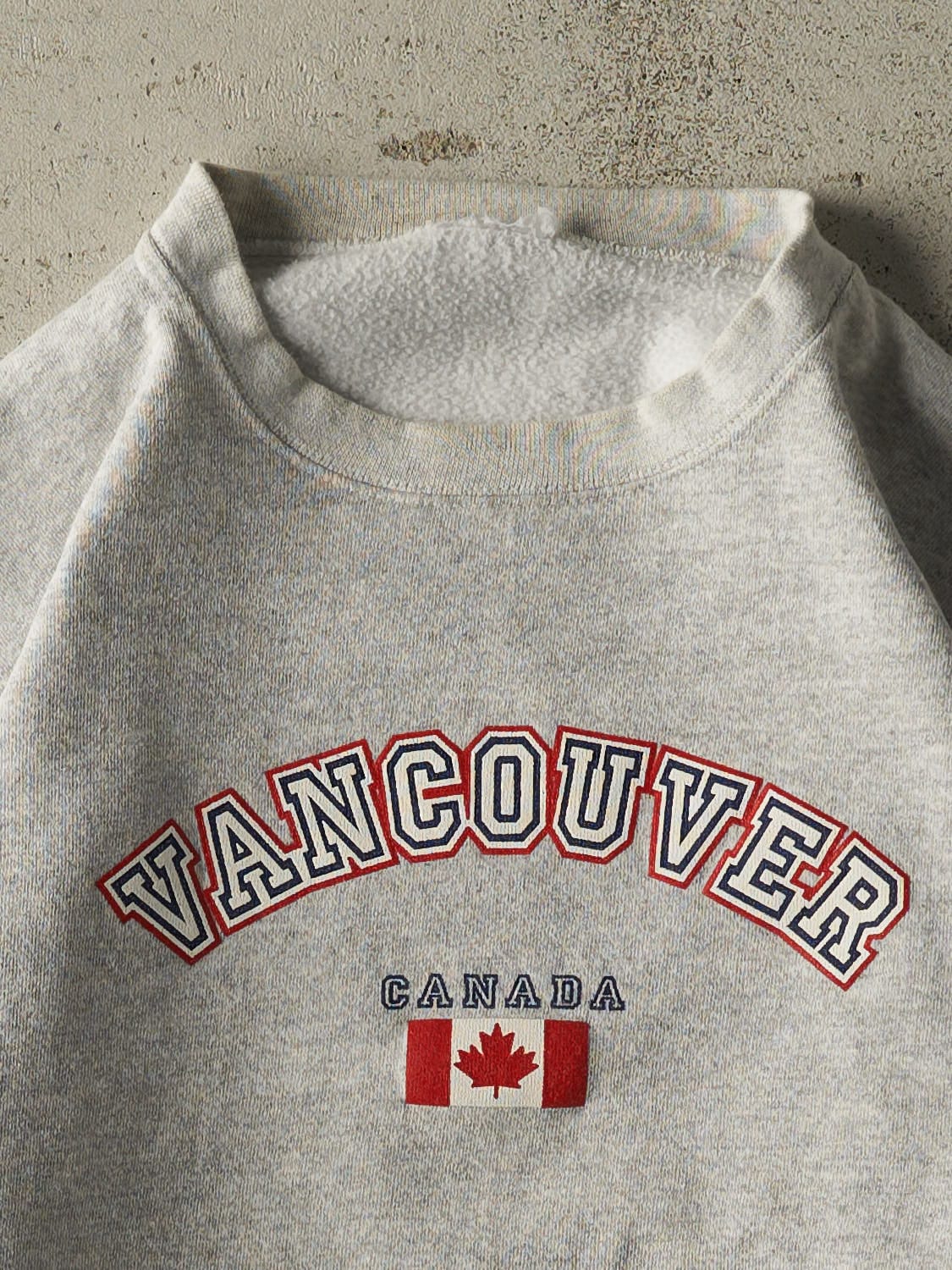 Vintage 90s Grey Vancouver Crewneck (S/M)