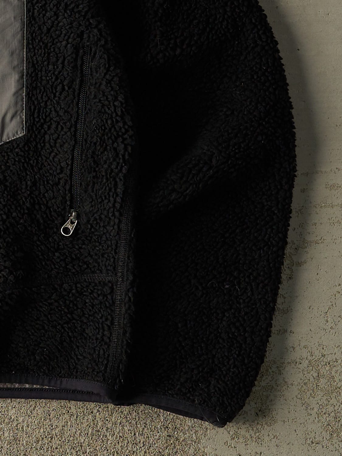 Vintage 90s Black Patagonia Sherpa Synchilla Fleece (M/L)