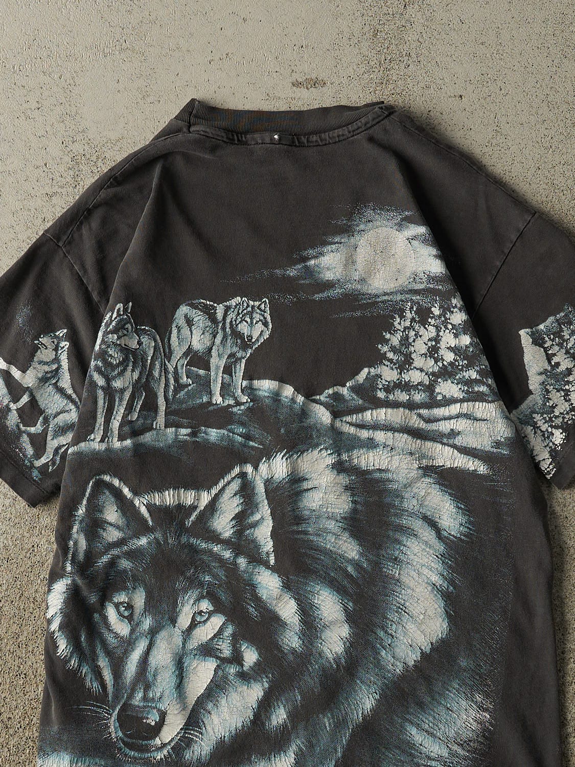 Vintage 90s Faded Black Wolf Tee (S/M)