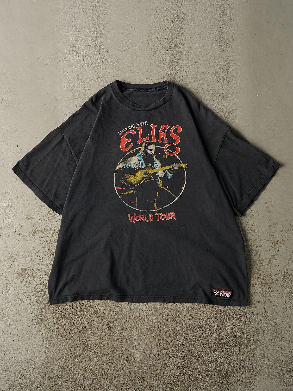Vintage Y2K Black WWE Walking With Elias Tee (XL/XXL)