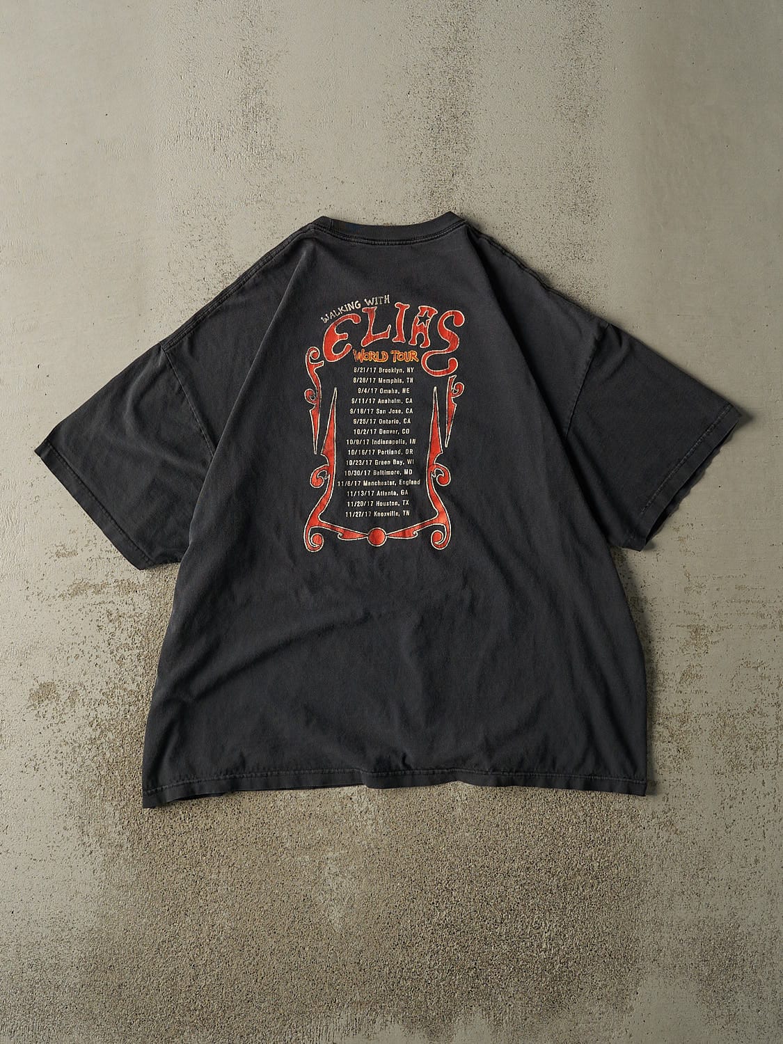 Vintage Y2K Black WWE Walking With Elias Tee (XL/XXL)