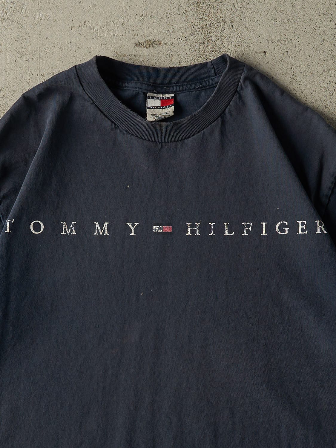 Vintage 90s Navy Blue Tommy Hilfiger Tee (M/L)