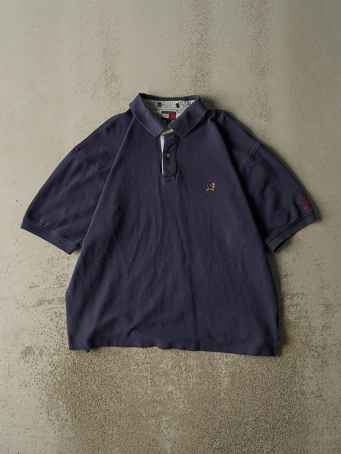Vintage 90s Navy Blue Tommy Hilfiger Embroidered Quarter Button Tee (L/XL)