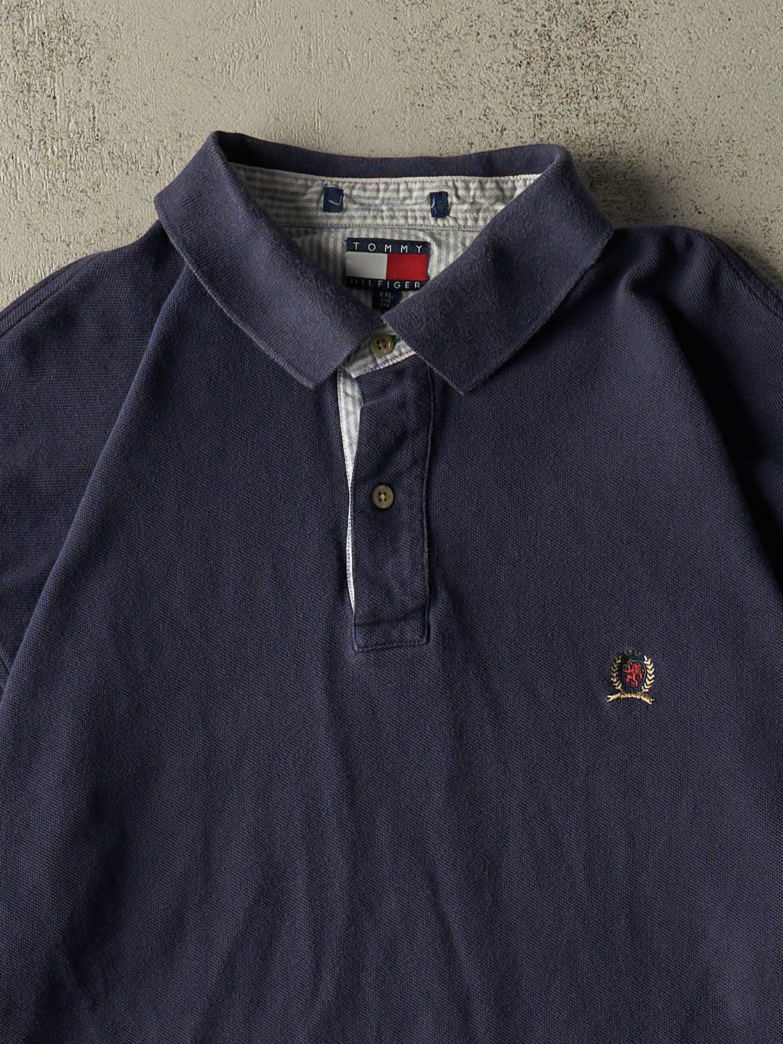 Vintage 90s Navy Blue Tommy Hilfiger Embroidered Quarter Button Tee (L/XL)