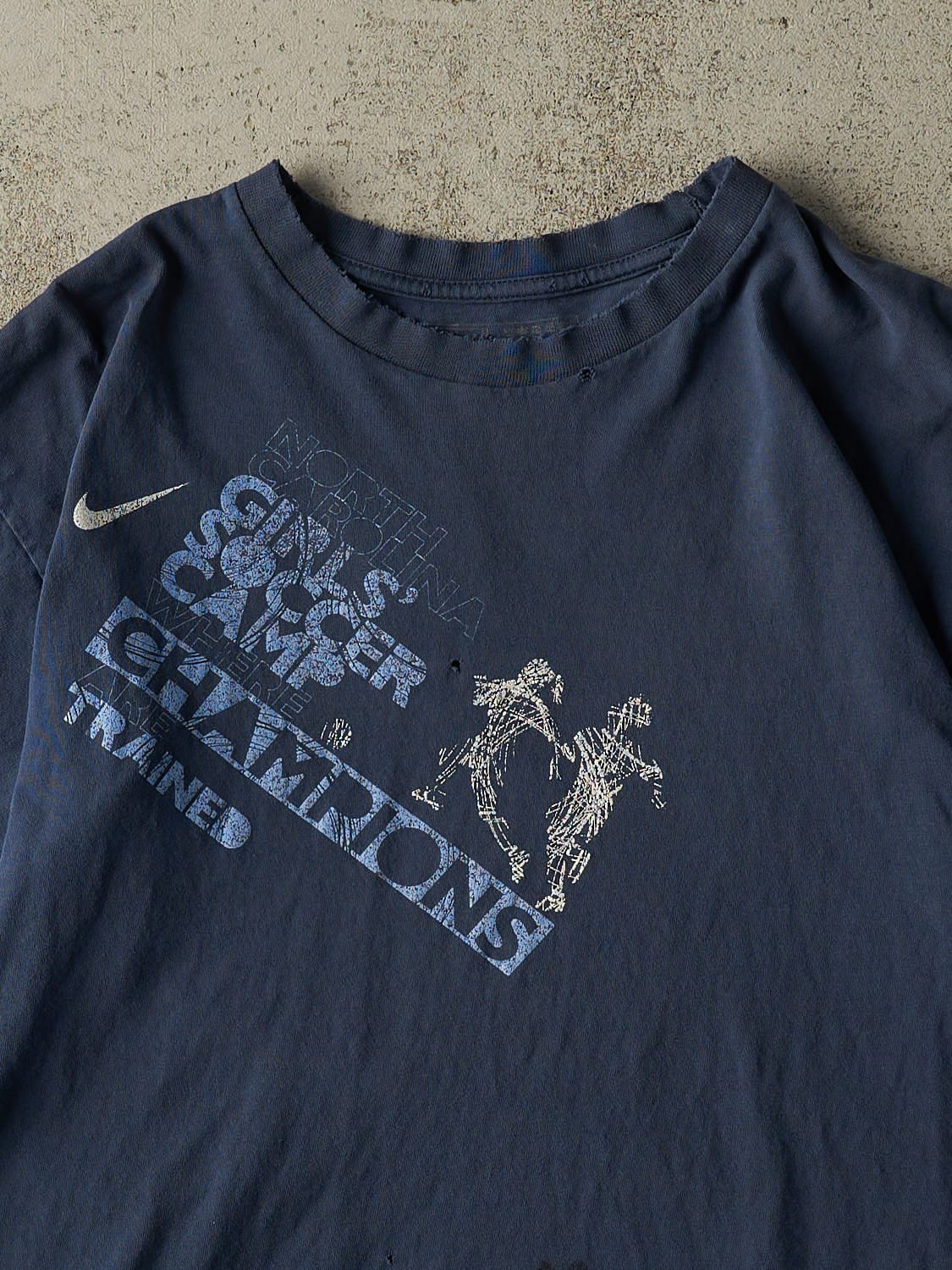 Vintage Y2K Navy Blue Nike Soccer Tee (M/L)