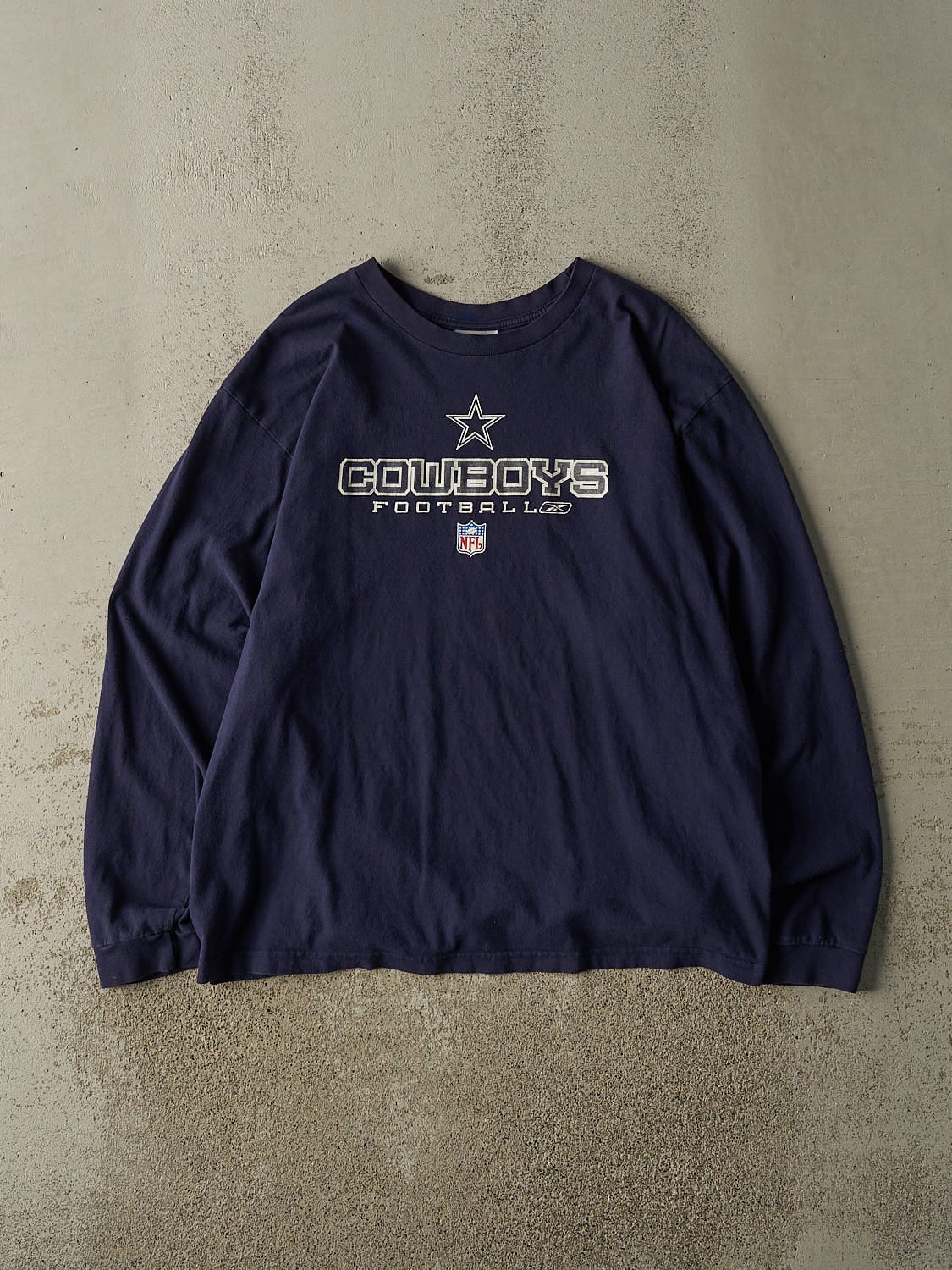 Vintage Y2K Navy Blue Dallas Cowboys Long Sleeve (XL/XXL)