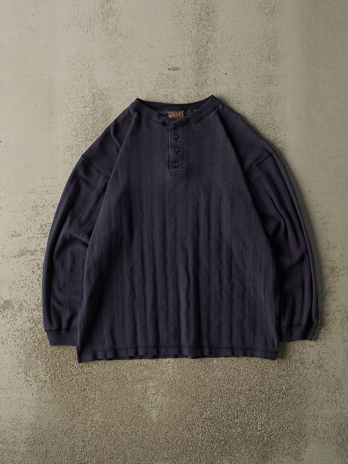Vintage Y2K Navy Blue Wind River Quarter Button Long Sleeve (M/L)