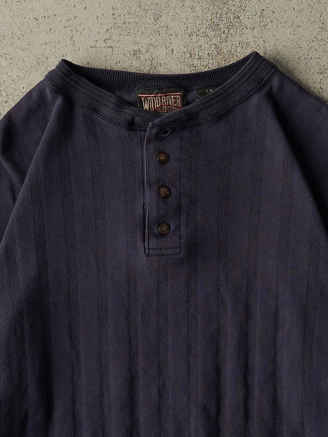 Vintage Y2K Navy Blue Wind River Quarter Button Long Sleeve (M/L)