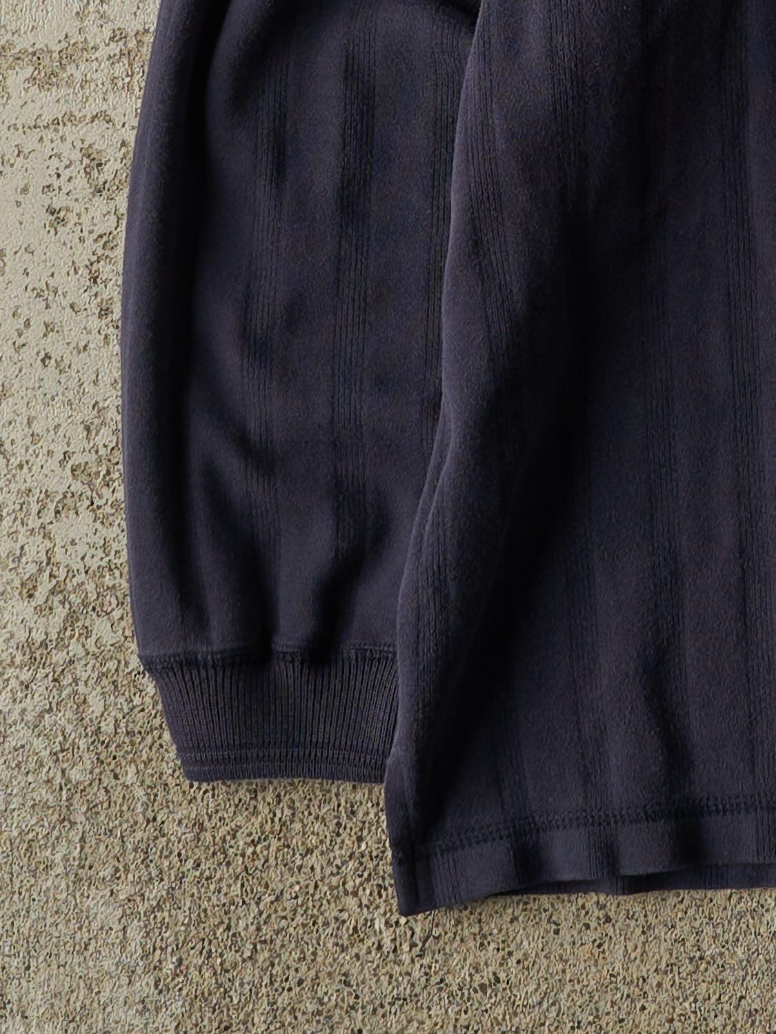 Vintage Y2K Navy Blue Wind River Quarter Button Long Sleeve (M/L)