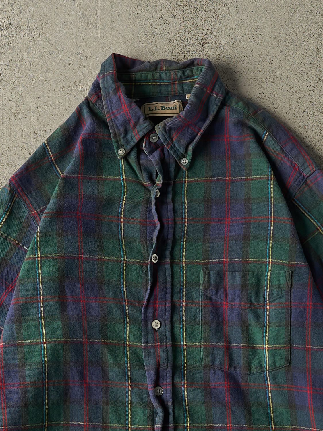 Vintage 90s Green LL Bean Flannel Button Up Long Sleeve (L/XL)