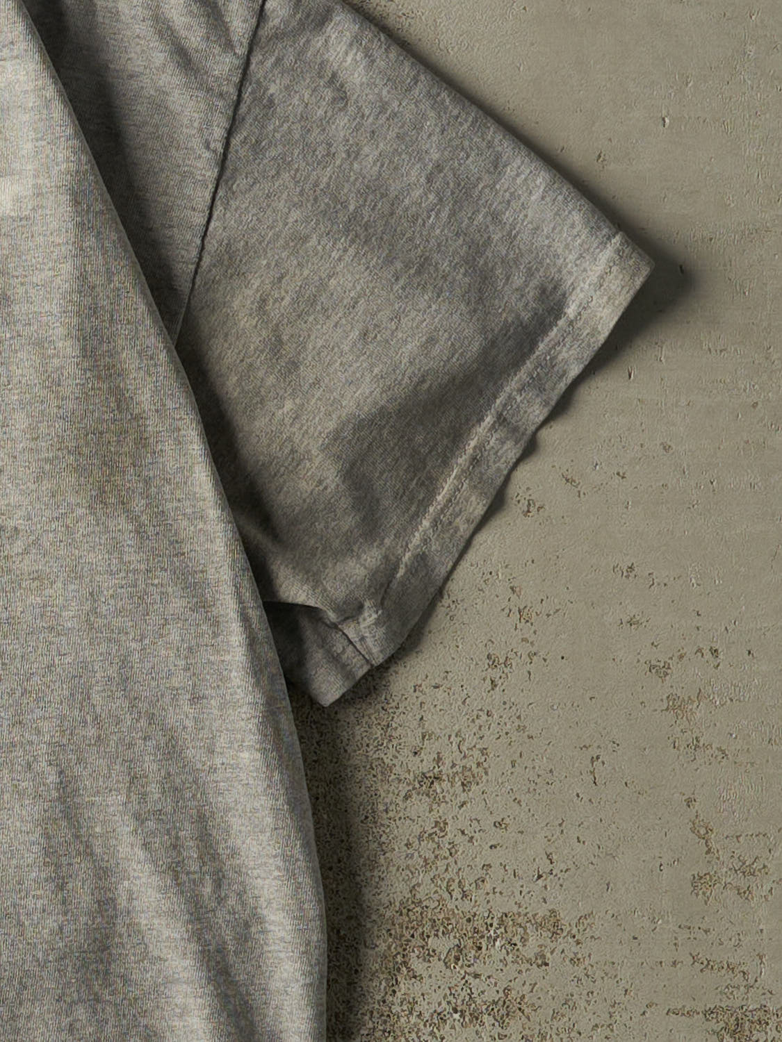 Vintage Y2K Grey Johnny Cash Tee (M/L)