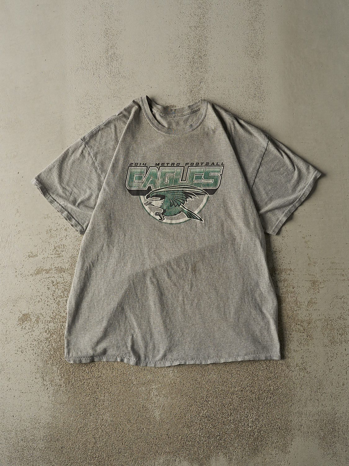 Vintage 14' Grey Metro Eagles Football Tee (XL/XXL)