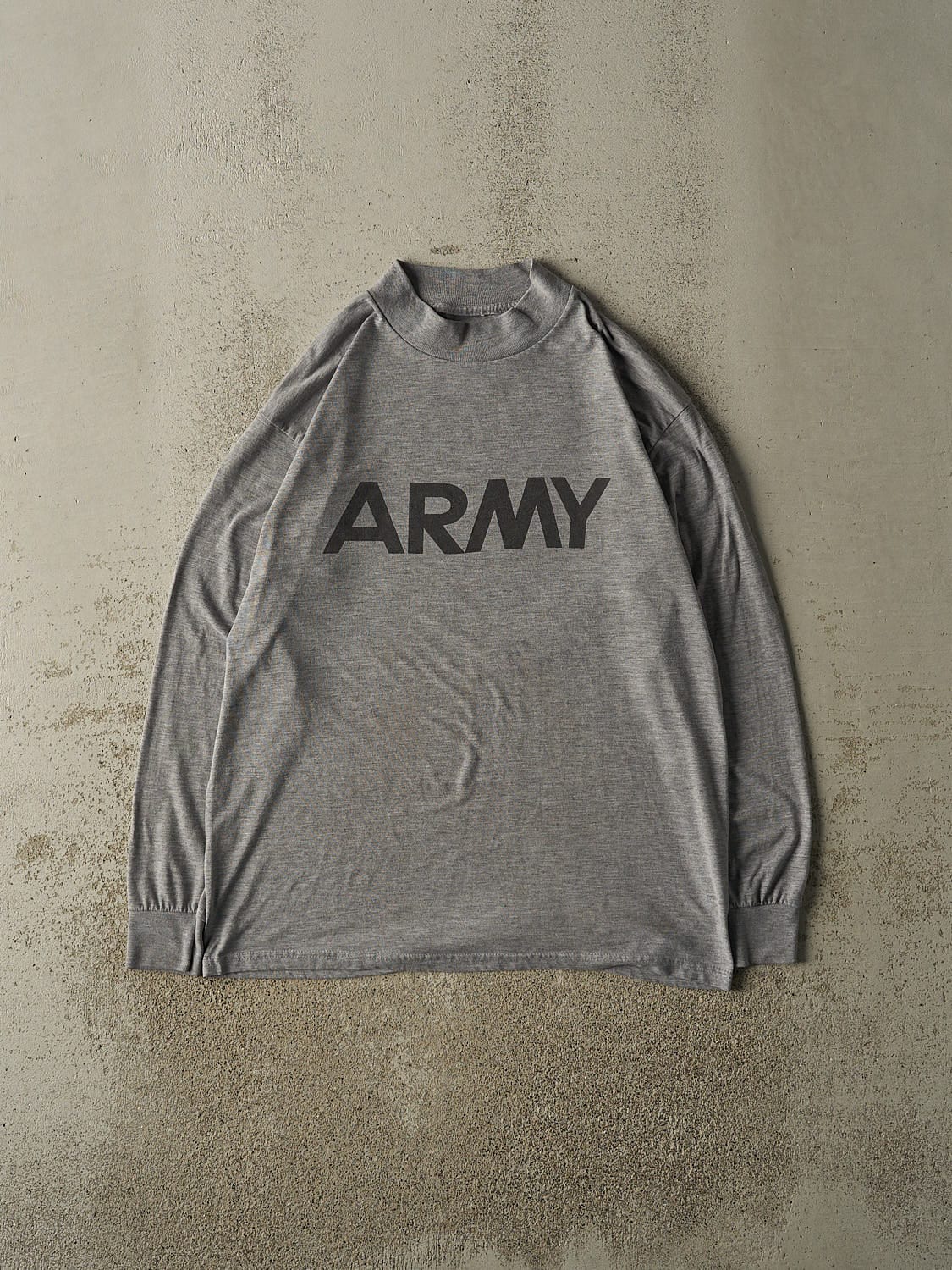 Vintage 90s Grey US Army Long Sleeve (L/XL)