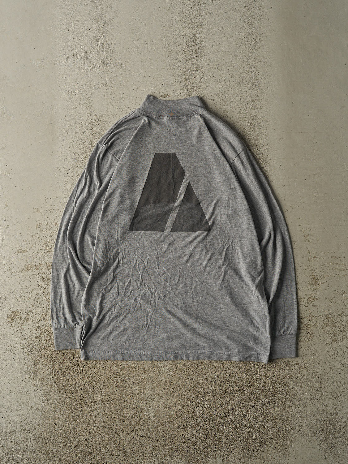 Vintage 90s Grey US Army Long Sleeve (M/L)