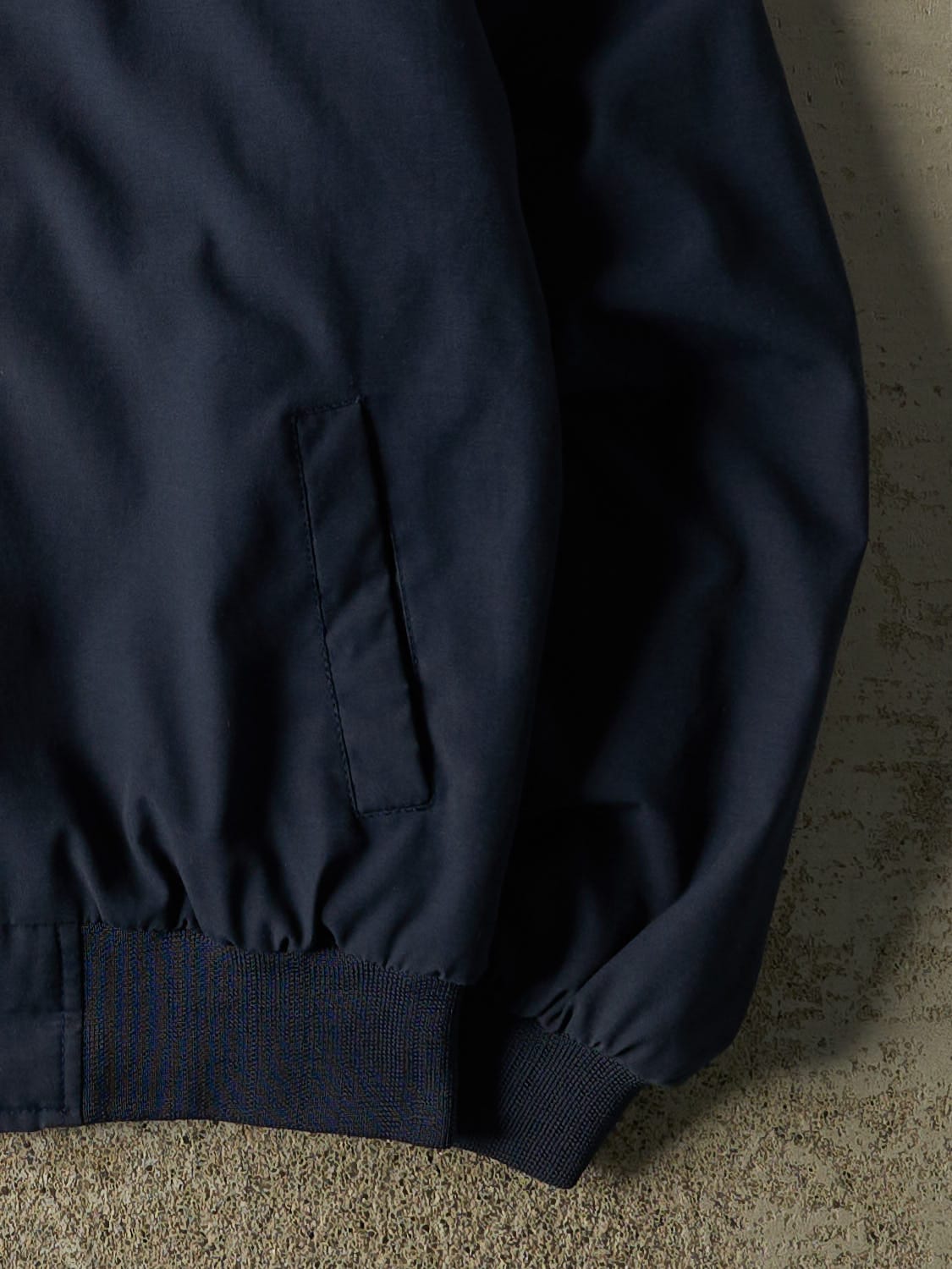 Vintage 90s Navy Blue Budweiser Embroidered Bomber Jacket (L/XL)