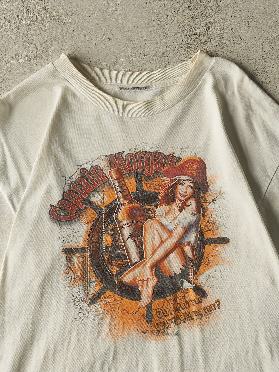 Vintage Y2K Beige Captain Morgan Tee (M/L)