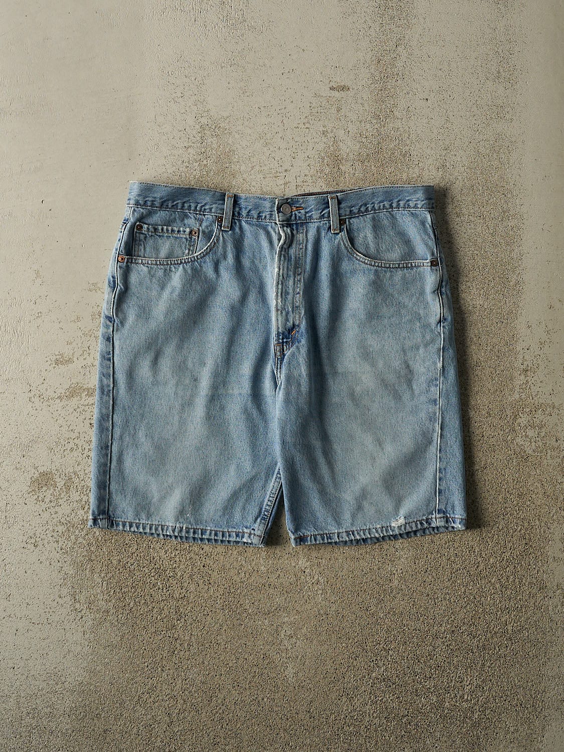 Vintage 90s Light Wash Levi's 505 Jean Shorts (37x9)