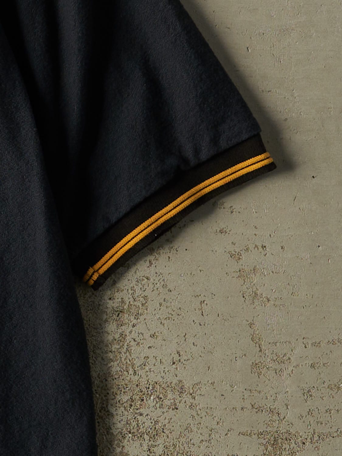 Vintage 90s Black Mikes Hard Lemonade Quarter Zip Tee (L/XL)