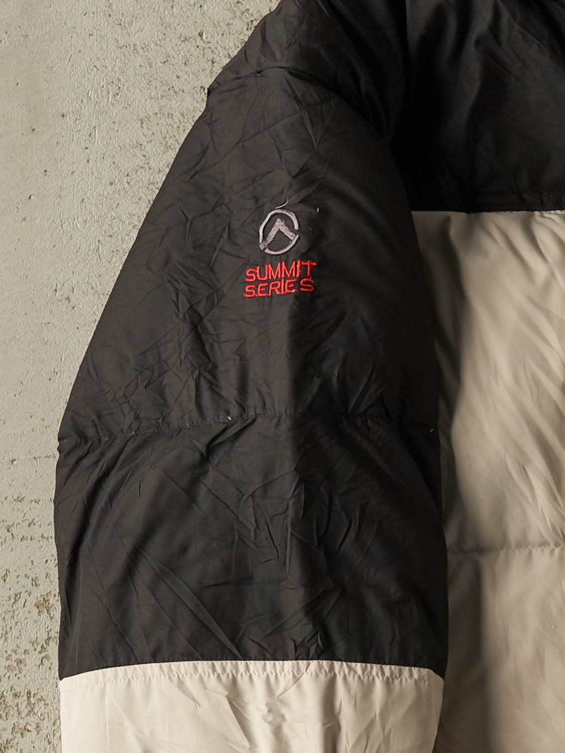Vintage 90s Beige & Black The North Face Summit Series Puffer Jacket (M/L)