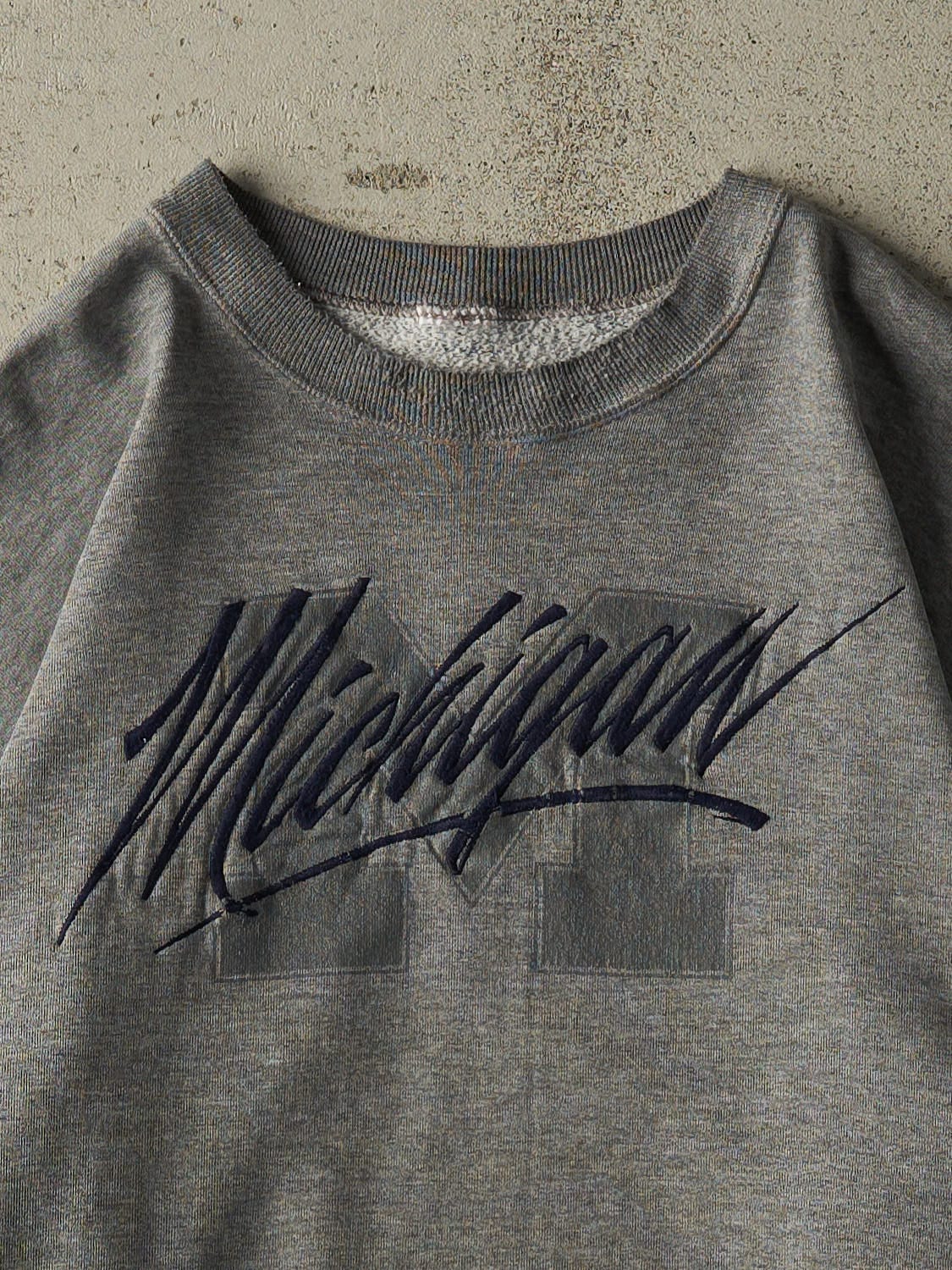 Vintage 90s Grey University of Michigan Crewneck (L)