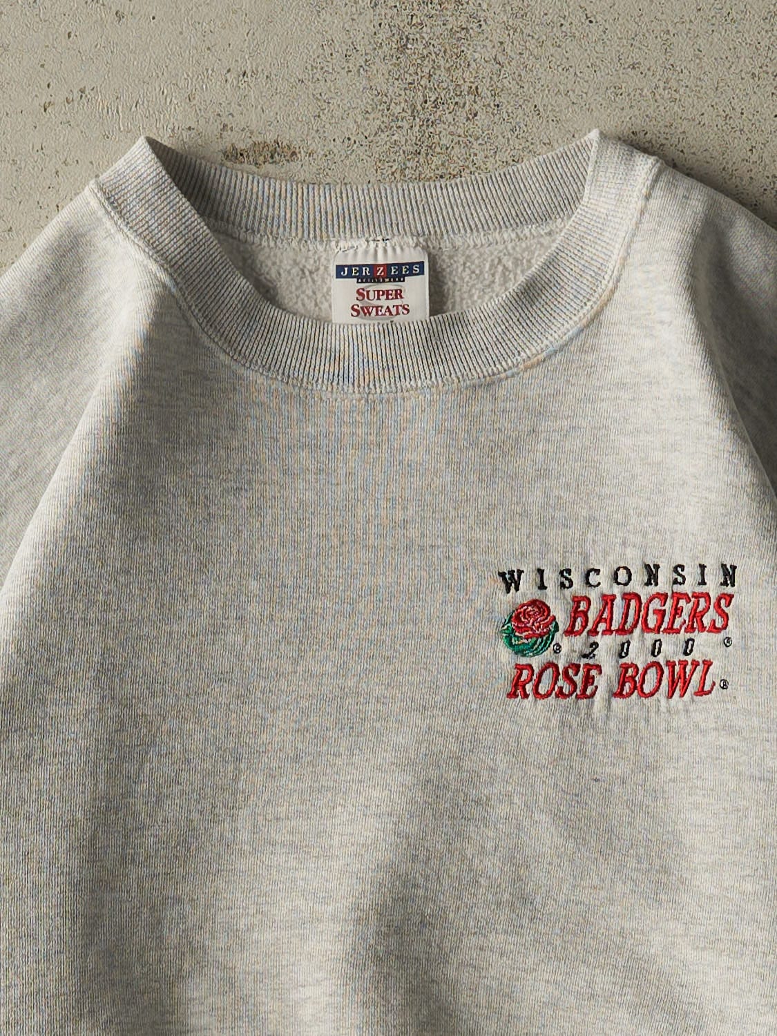 Vintage 00' Heather Grey Wisconsin Badgers Rose Bowl Crewneck (L/XL)