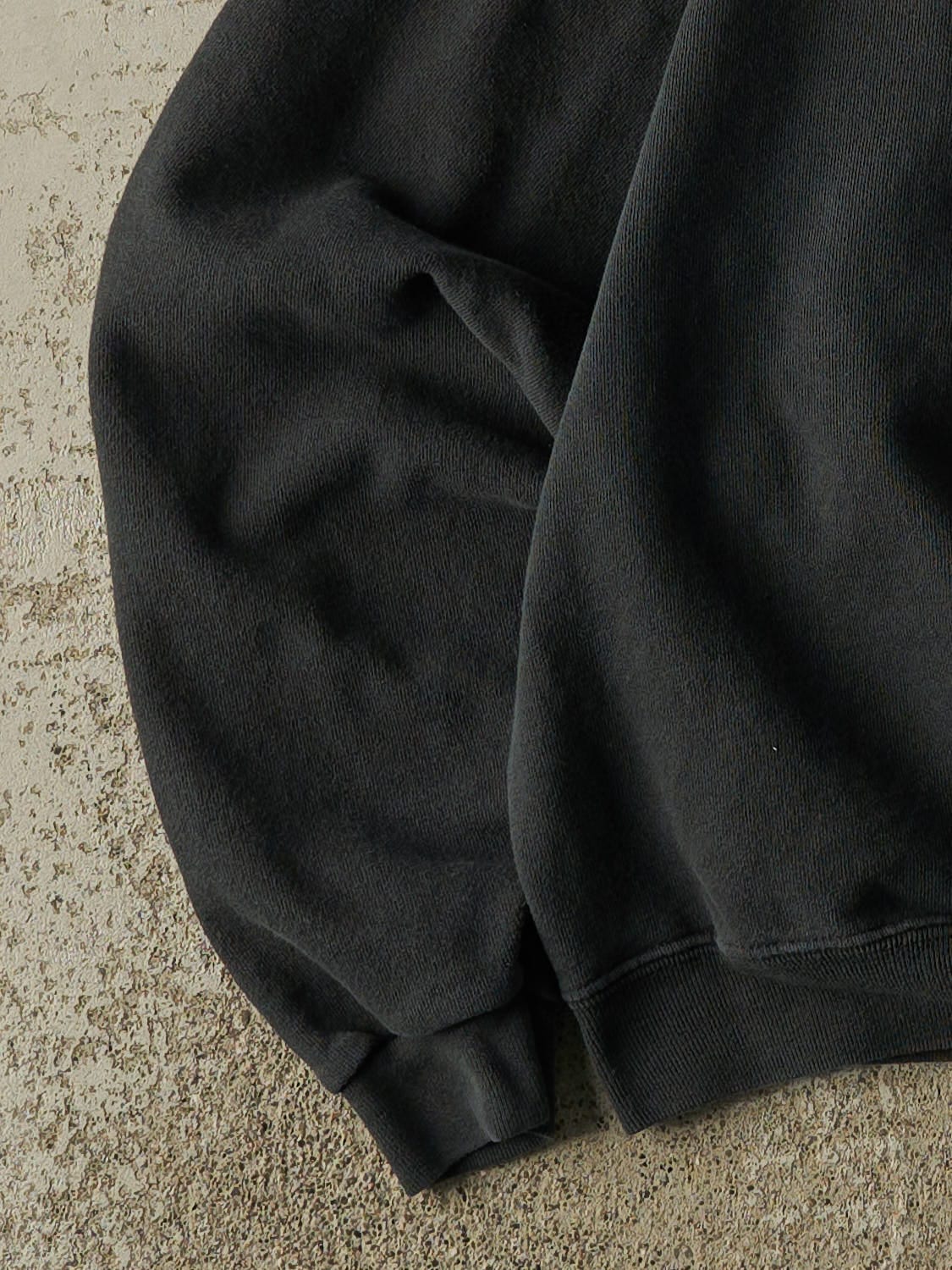 Vintage 90s Faded Black Alaska Embroidered Crewneck (L)