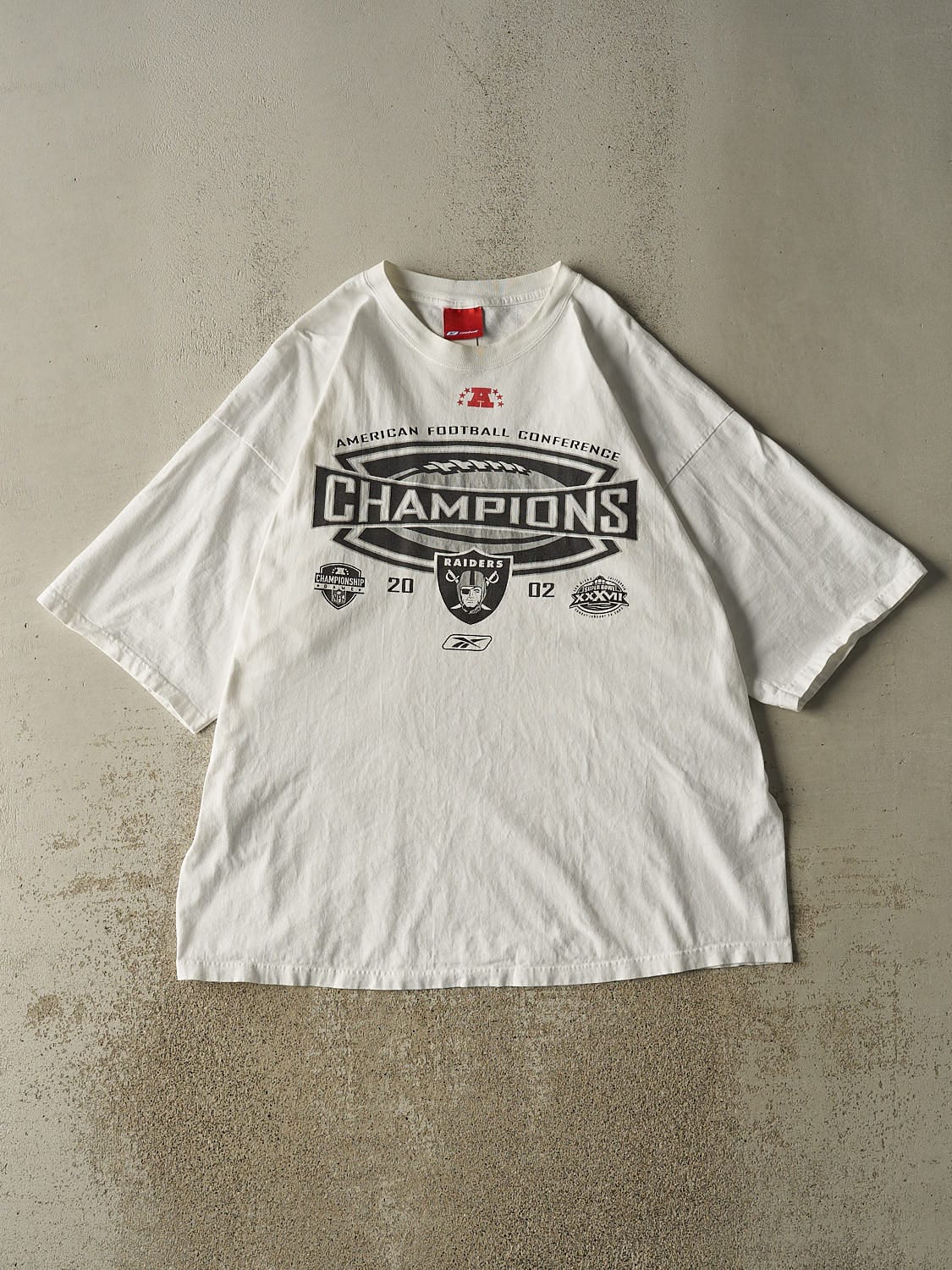 Vintage 02' White Oakland Raiders AFC Champions Tee (XXL)