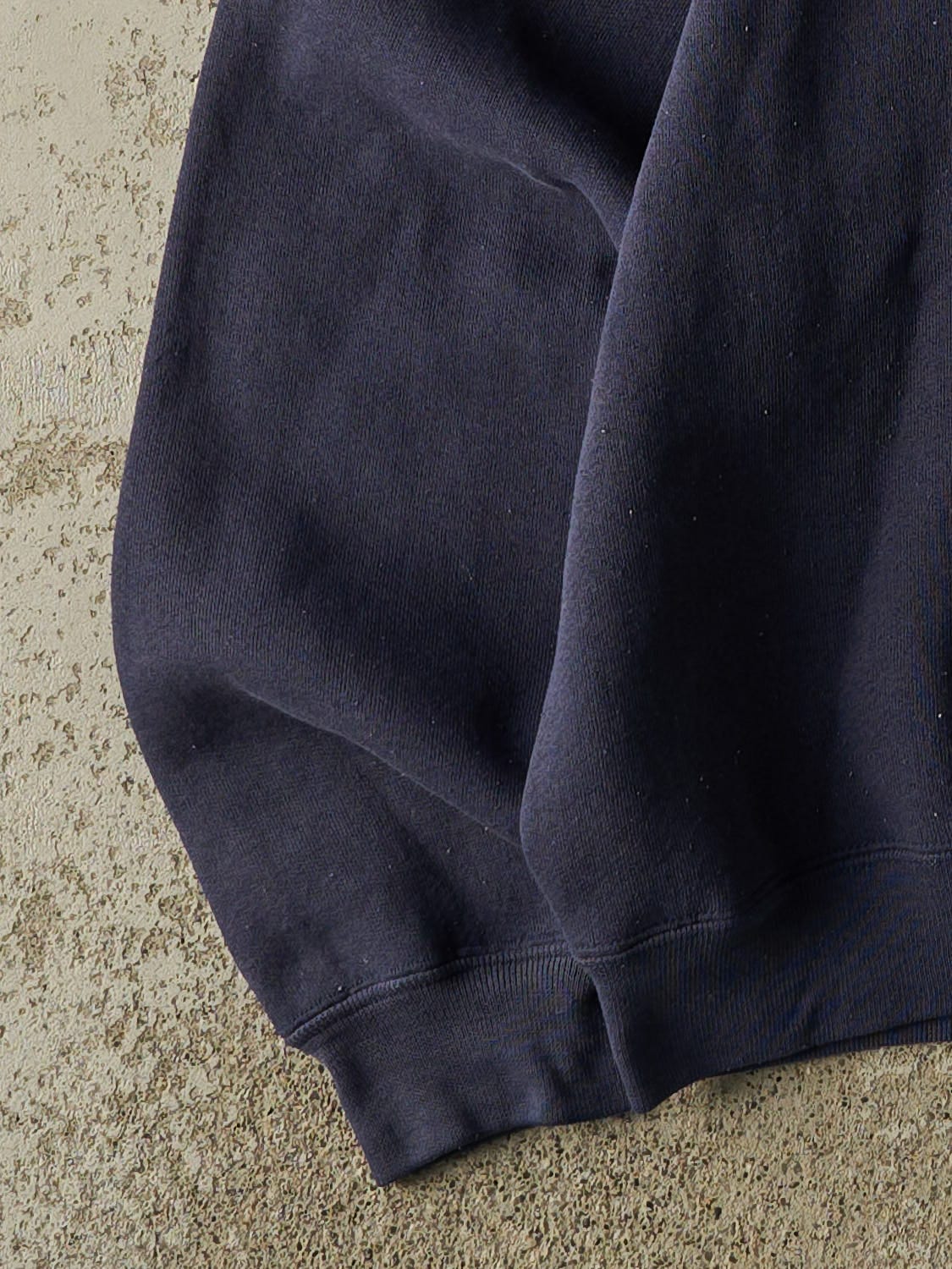 Vintage 90s Navy Blue Russell Athletic Blank Crewneck (L/XL)