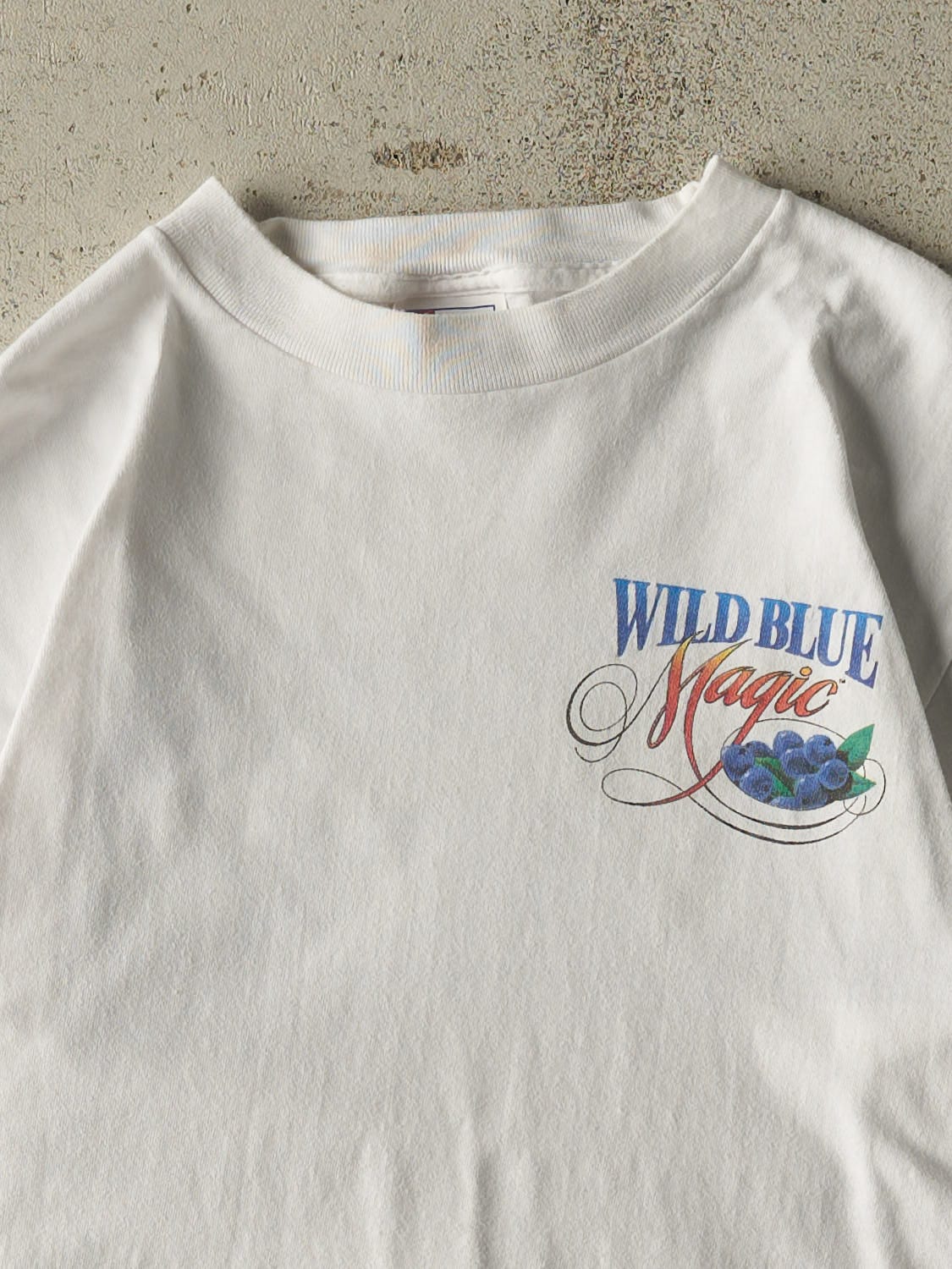 Vintage 94' White Wild Blueberry Tee (S/M)