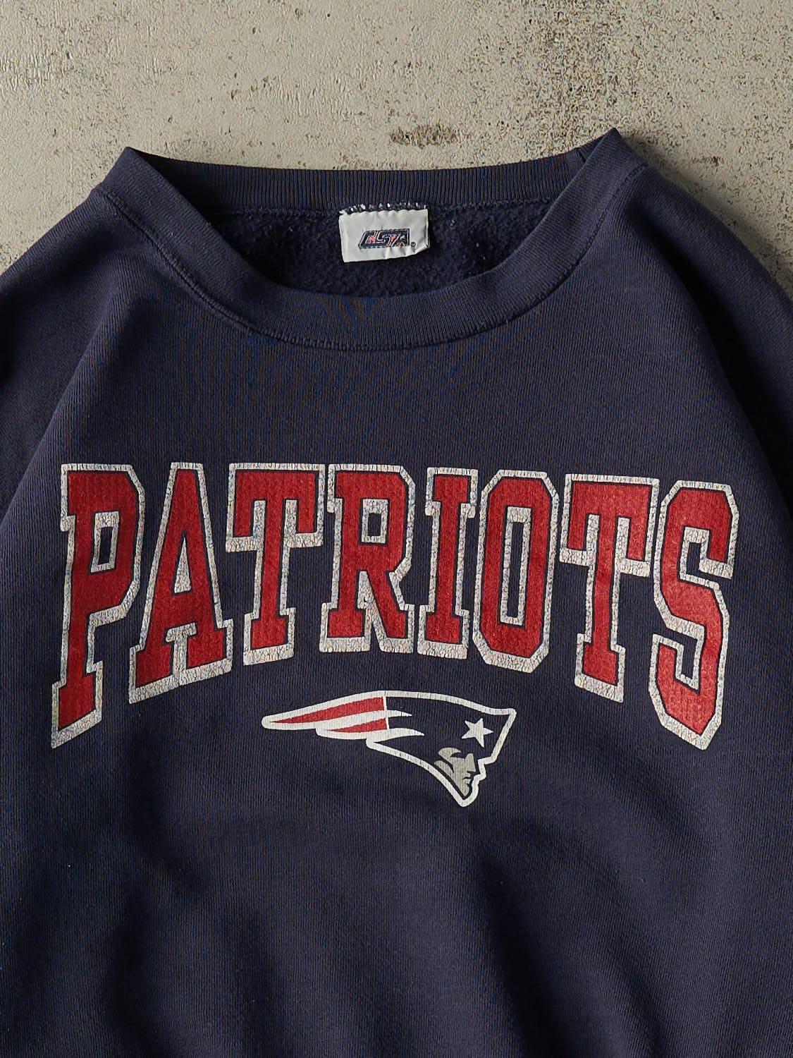 Vintage 90s Navy Blue New England Patriots Crewneck (XL)