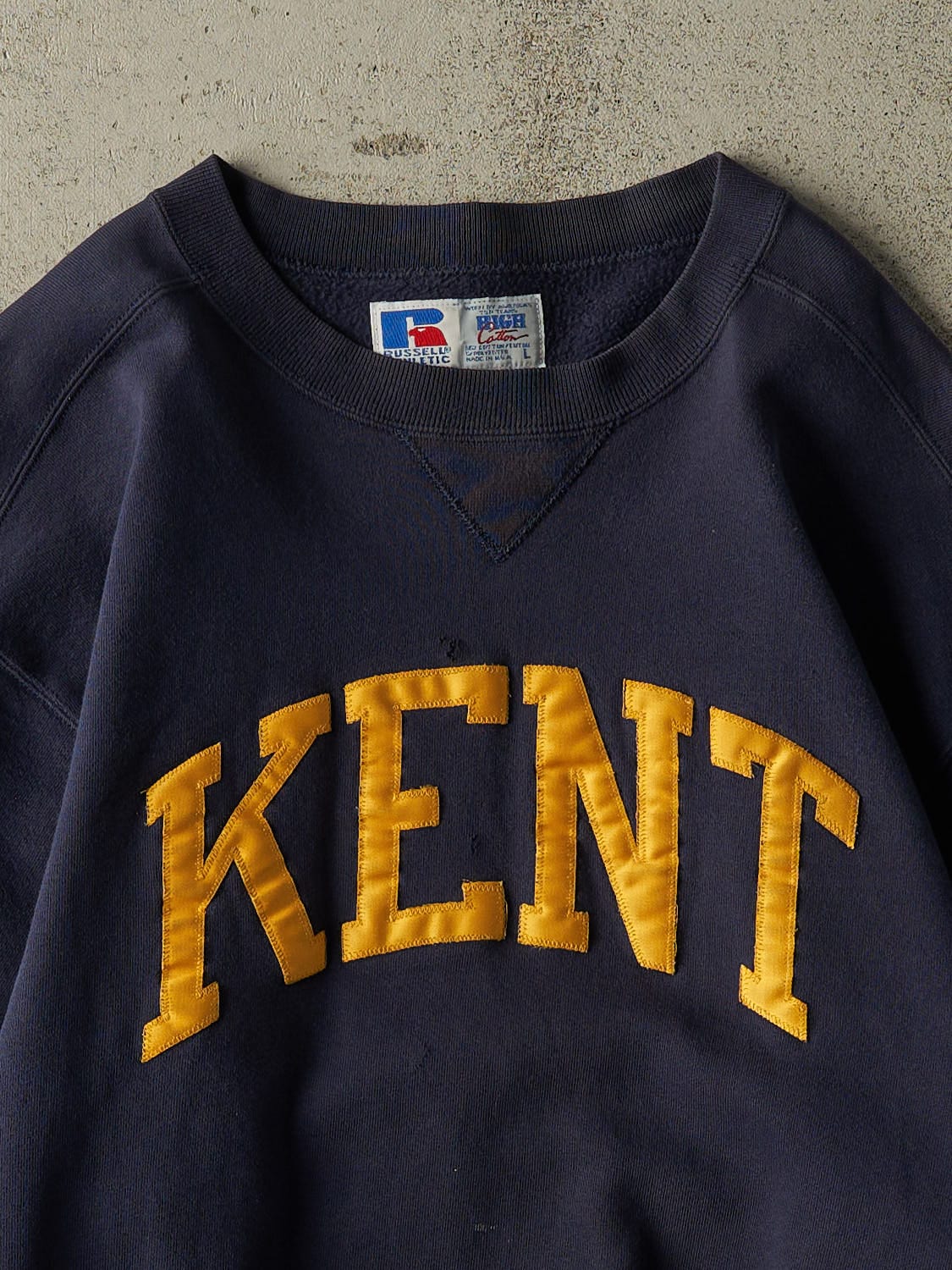 Vintage 90s Navy Blue Russell Athletic Kent State University Crewneck (L/XL)