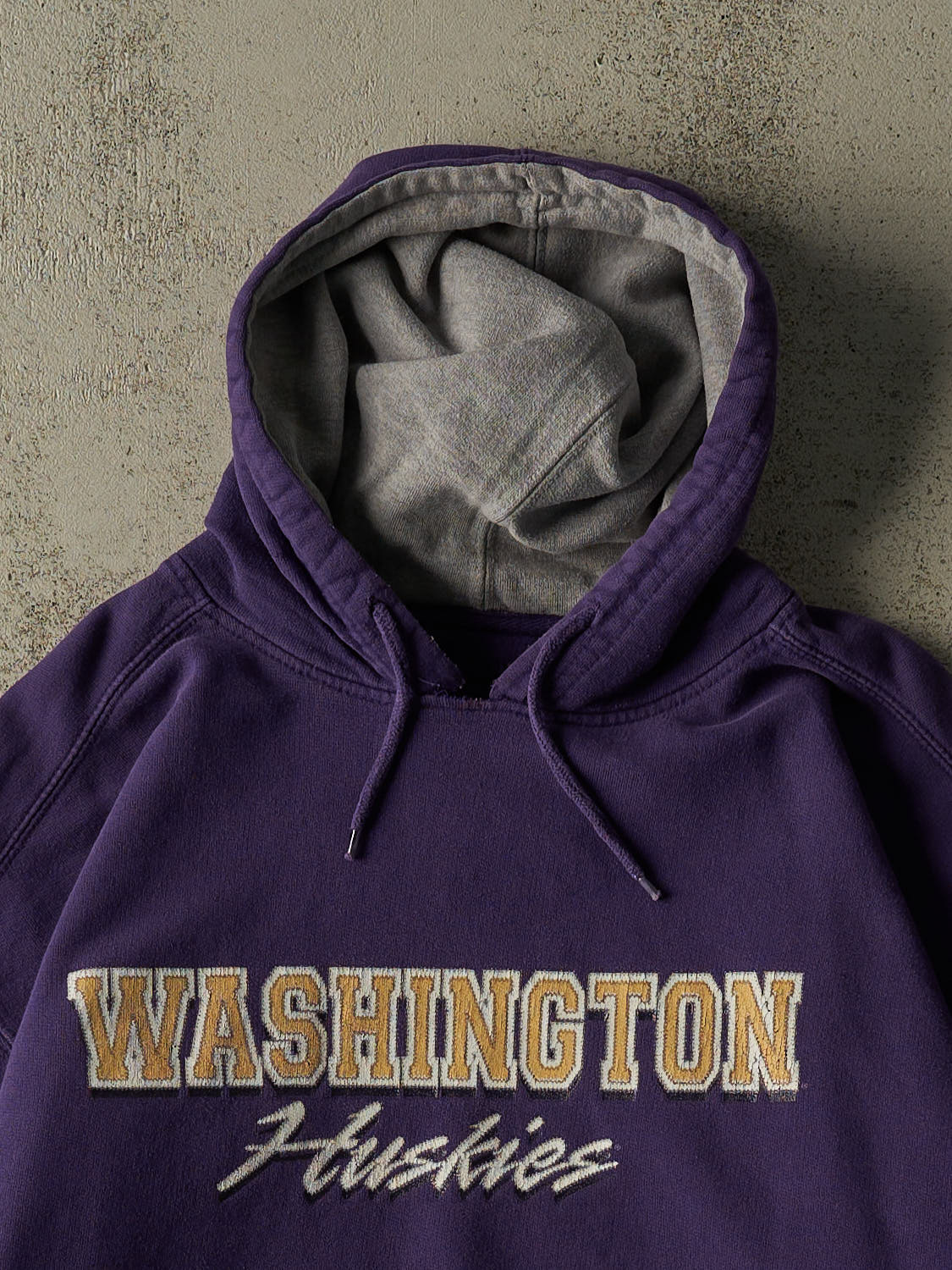 Vintage 90s Purple University of Washington Huskies Hoodie (M/L)
