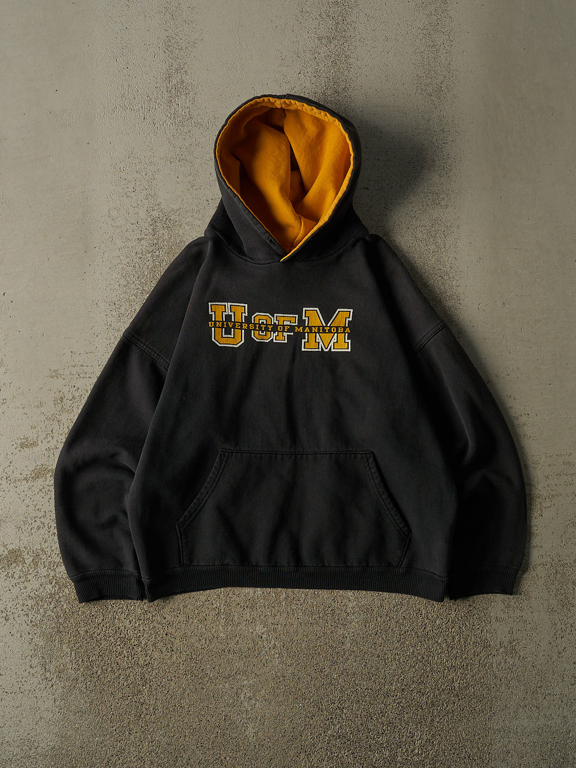Vintage Y2K Faded Black University of Manitoba Hoodie (S/M)