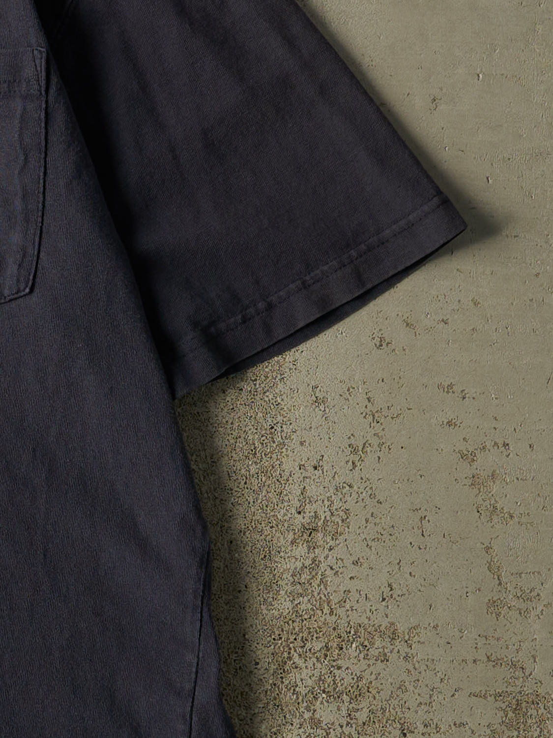 Vintage Y2K Navy Blue Carhartt Pocket Tee (L)