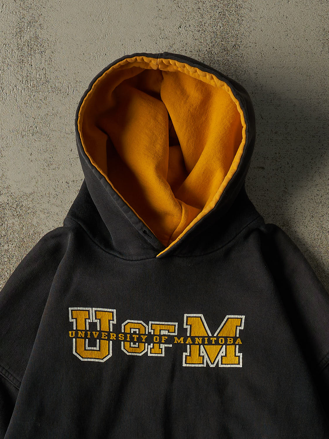 Vintage Y2K Faded Black University of Manitoba Hoodie (S/M)