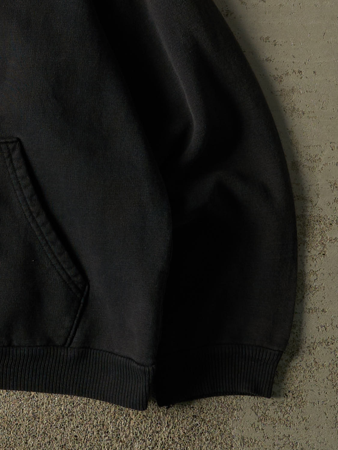 Vintage Y2K Faded Black University of Manitoba Hoodie (S/M)
