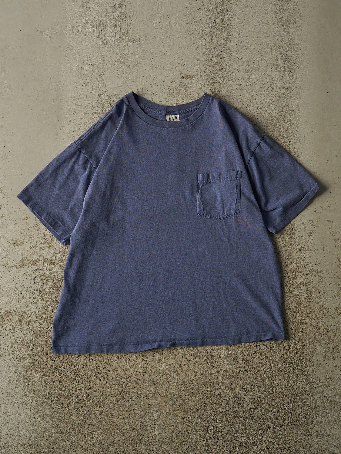 Vintage Y2K Blue Gap Pocket Single Stitch Tee (M/L)