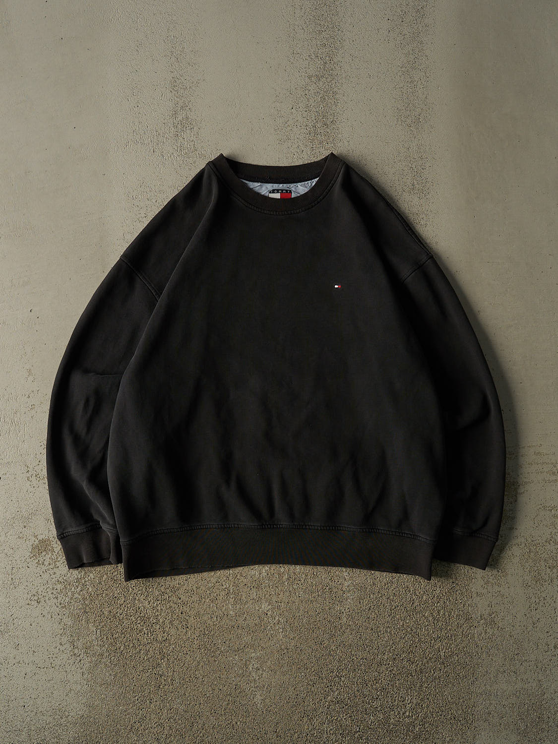 Vintage 90s Faded Black Tommy Hilfiger Embroidered Crewneck (XL/XXL)