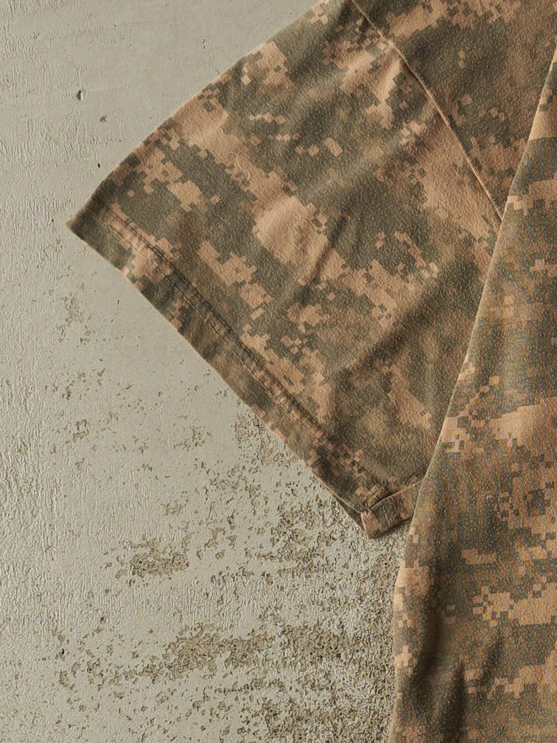 Vintage Y2K Camo Rothco Tee (L)