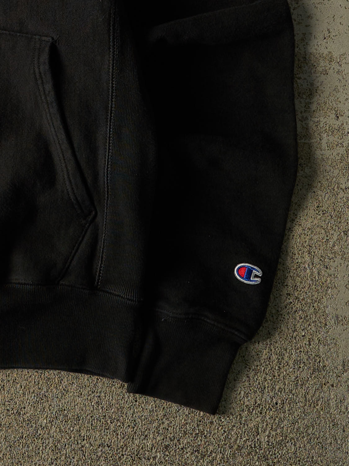 Vintage Y2K Black Champion Reverse Weave Embroidered Hoodie (XS/S)