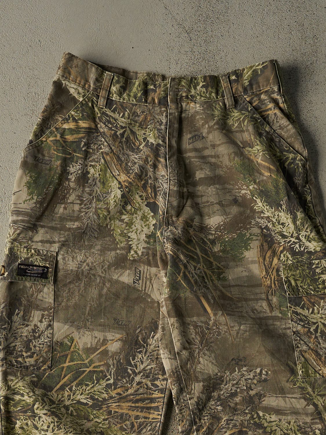 Vintage 90s Camo Realtree x Advantage Cargo Pants (30x28.5)