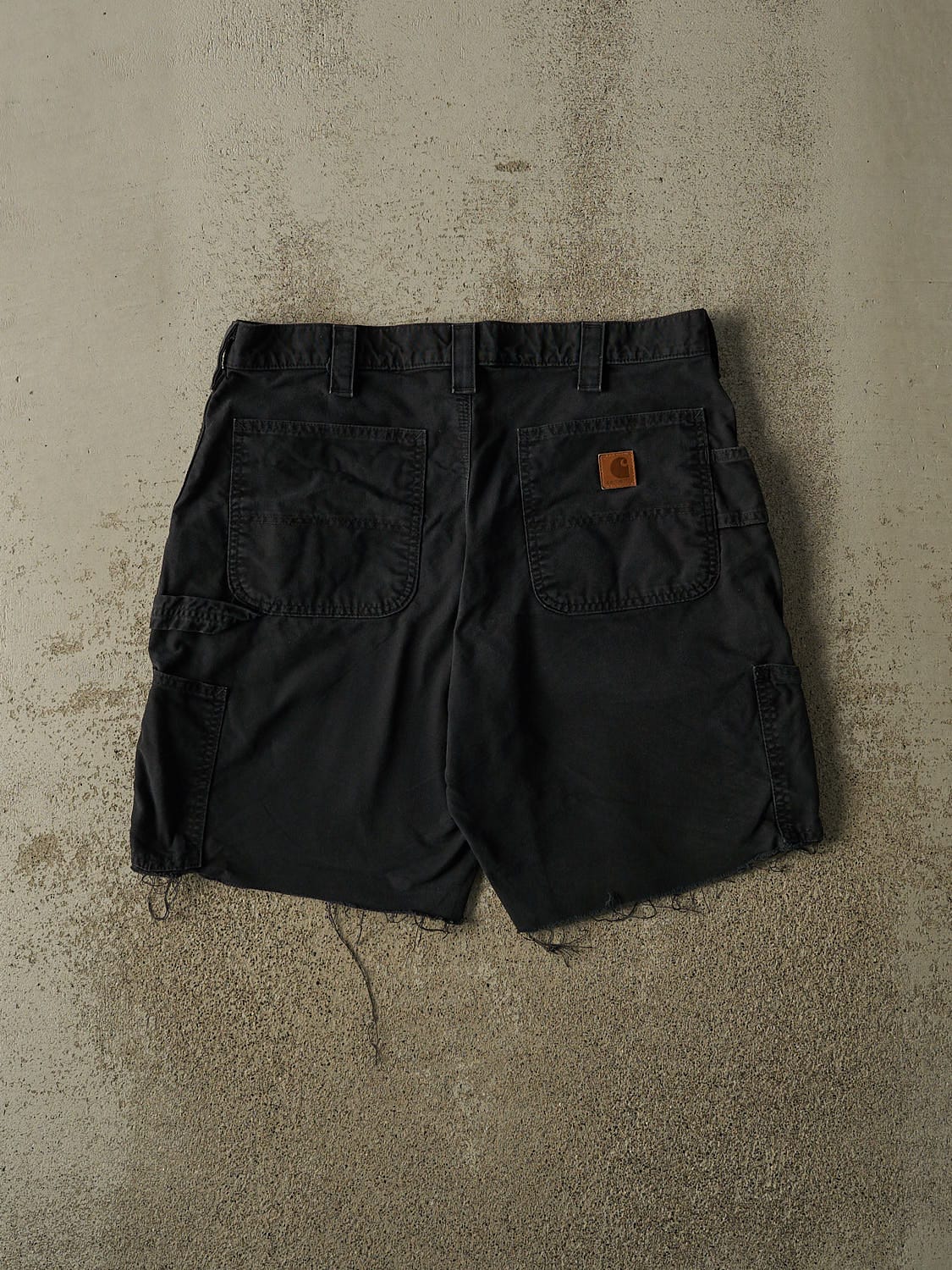 Vintage Y2K Black Carhartt Cut Off Carpenter Shorts (35x10)