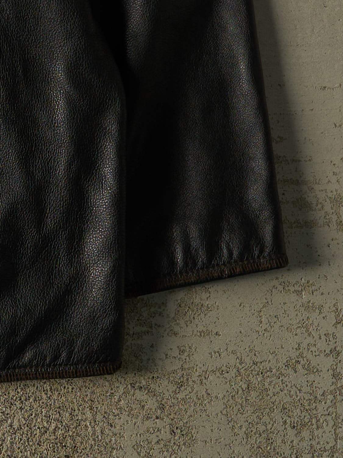 Vintage Y2K Black Leather Jacket (XL/XXL)