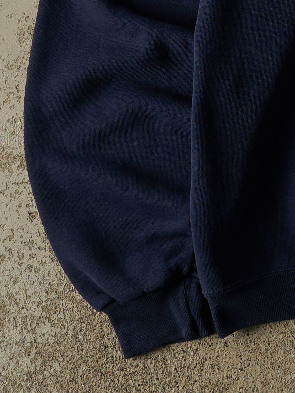 Vintage Y2K Navy Blue Russell Athletic Blank Crewneck (XS/S)