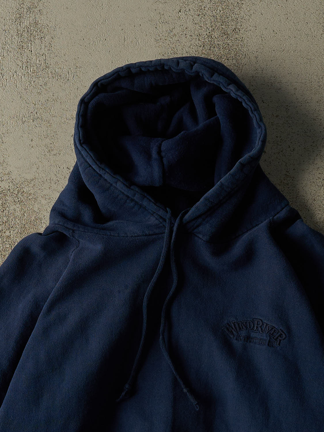 Vintage 90s Navy Blue Wind River Embroidered Hoodie (M/L)
