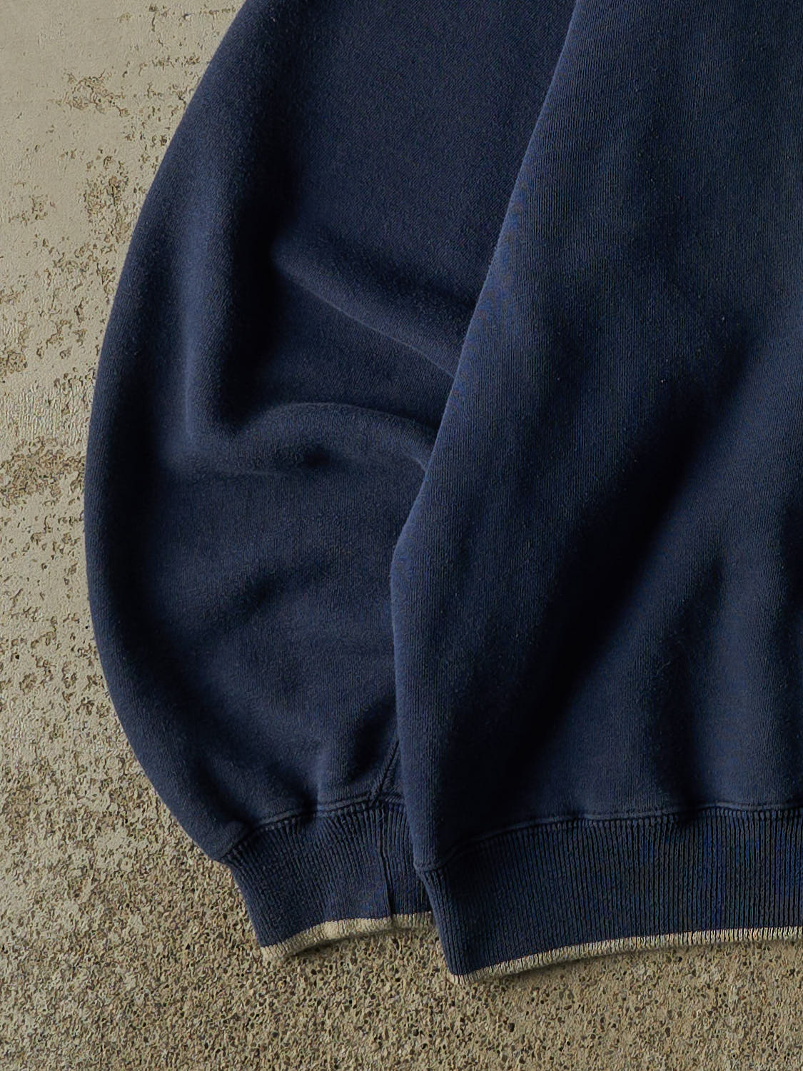 Vintage 90s Navy Blue Regatta Sailing Embroidered Crewneck (L/XL)
