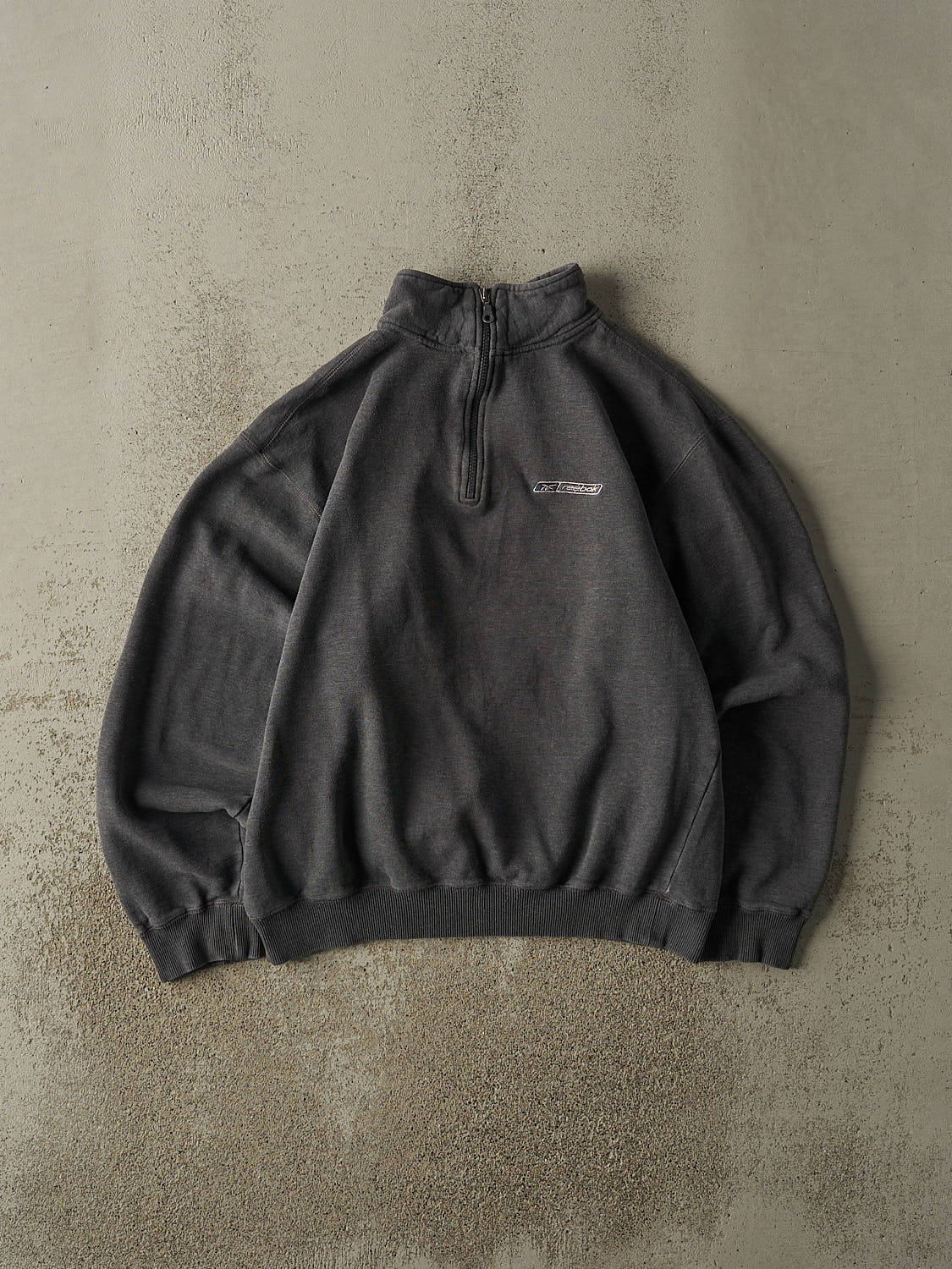 Vintage 90s Charcoal Grey Reebok Embroidered Quarter Zip (S/M)