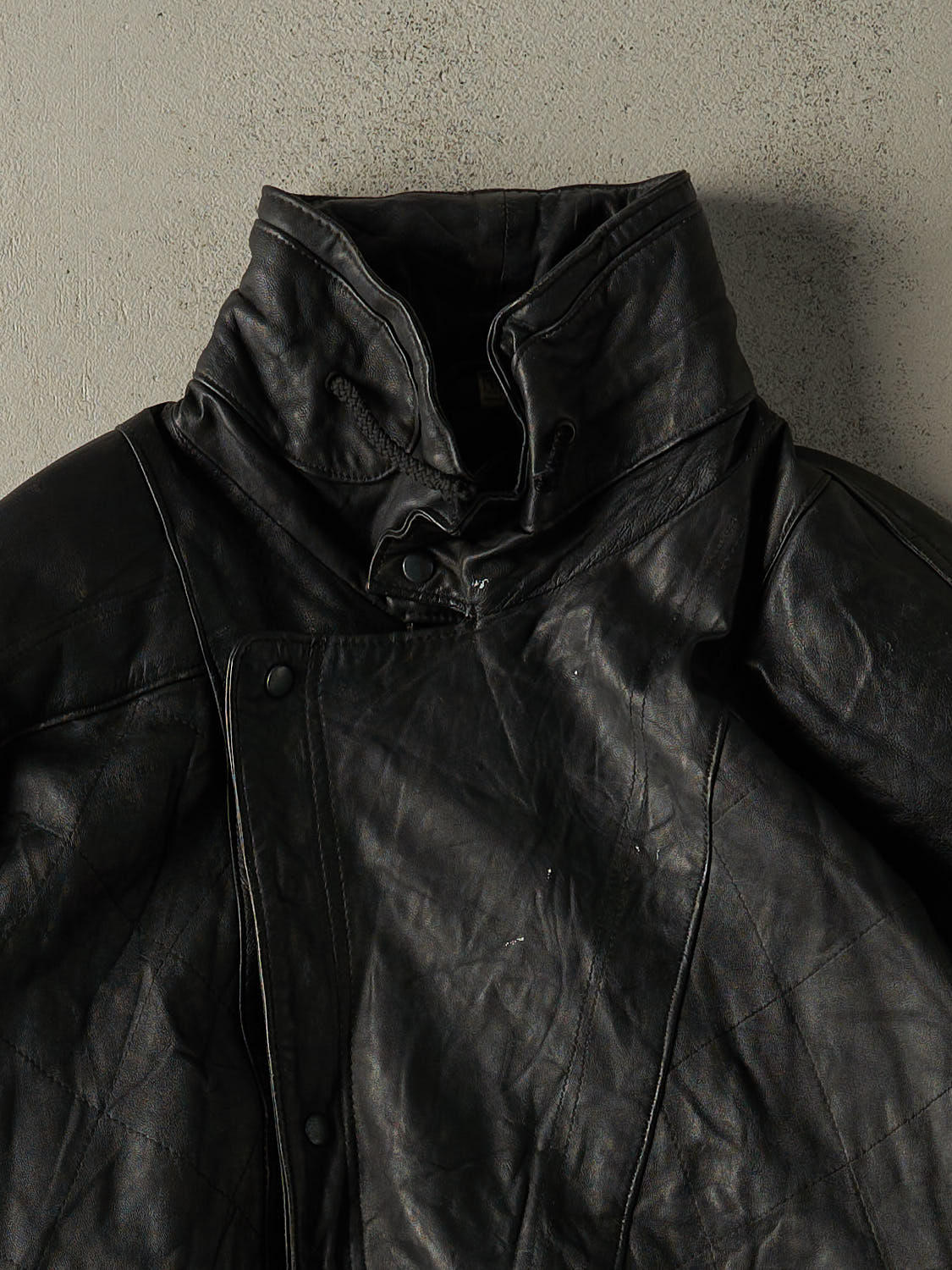 Vintage 80s Black Leather Bomber Jacket (L/XL)