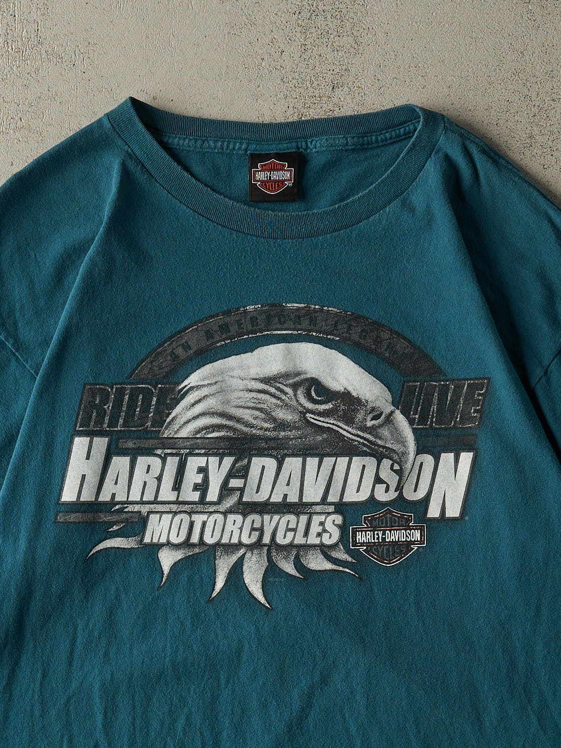 Vintage 06' Teal Harley Davidson Pataskala OH Tee (XL/XXL)