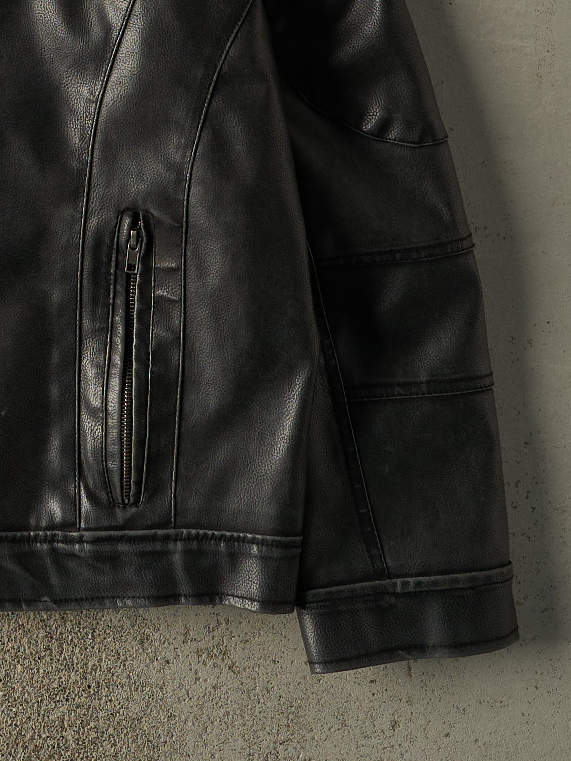 Vintage Y2K Black Leather Bomber Jacket (XL)